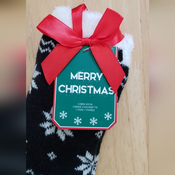 Ladies Dual Layer Cabin Socks (Christmas Socks) Slip Resistant Rubber Grips on B - Picture 2 of 4